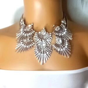 New Layered Silver Rhinestone Crystal Necklace